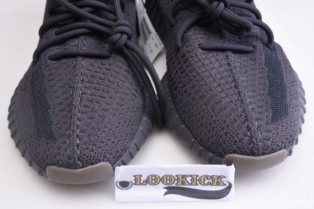 V2 Adidas Boost Yeezy 350 